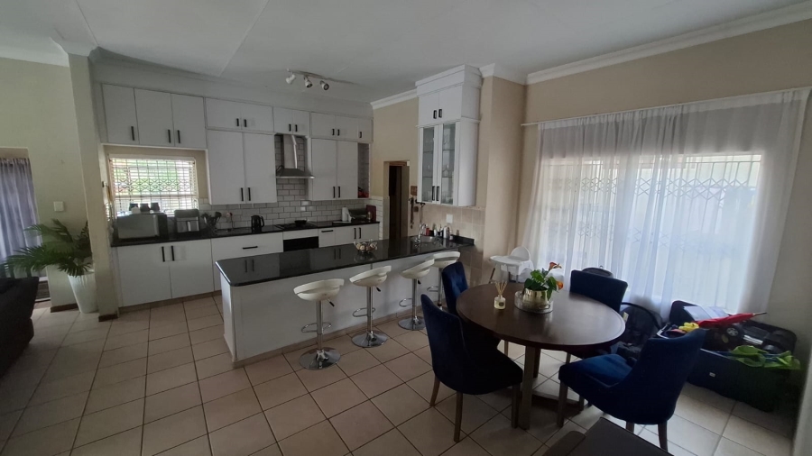3 Bedroom Property for Sale in Safari Gardens North West